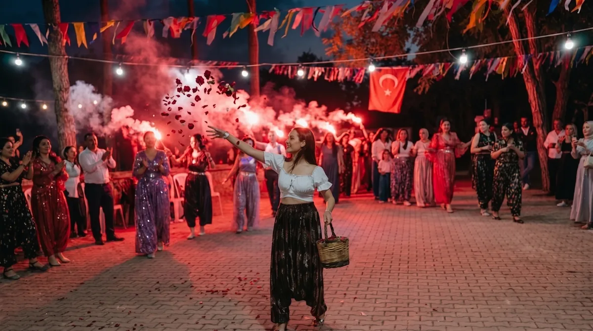 Geleneksel Şalvar Gecesi: Demirtepe'nin Yeni Geleneği